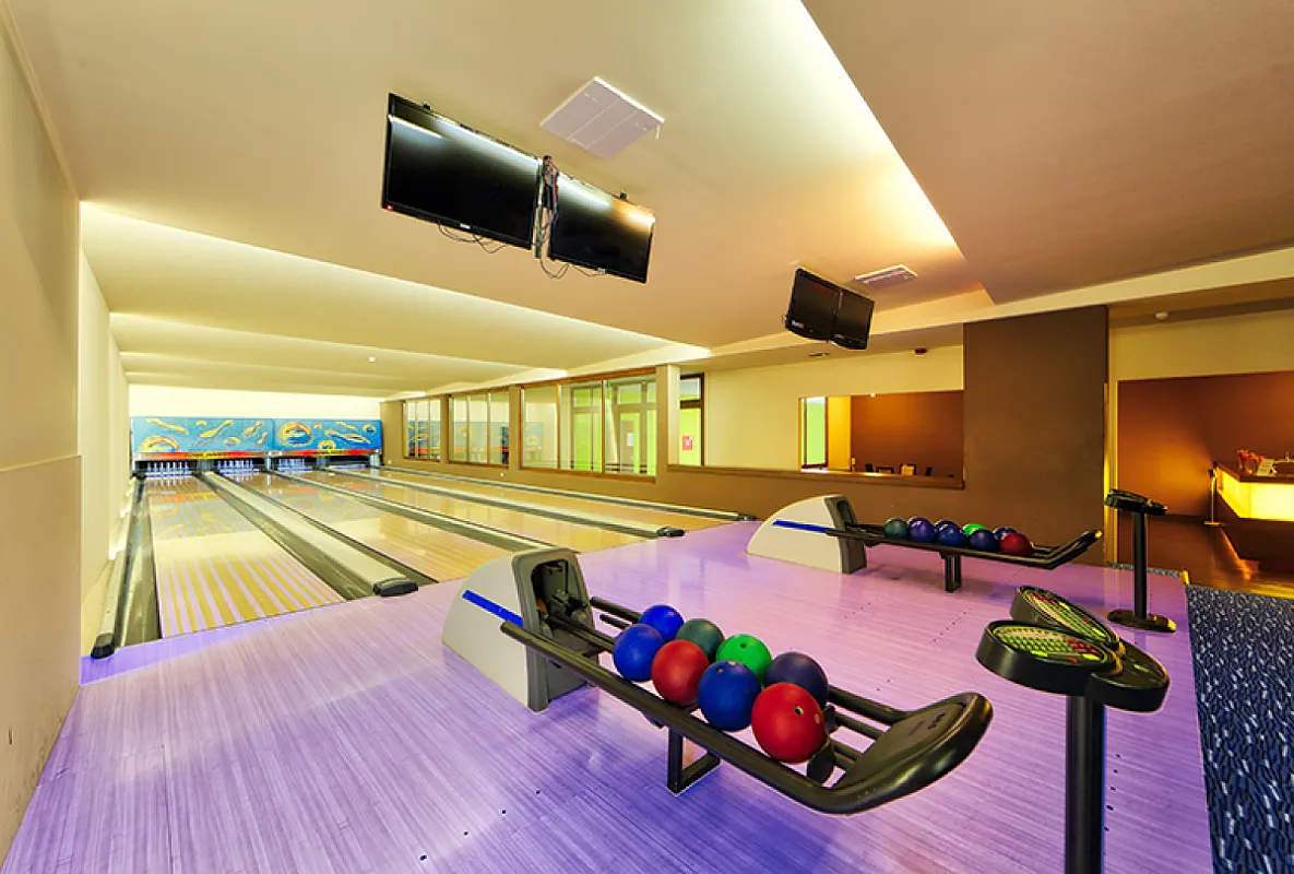 Bowling