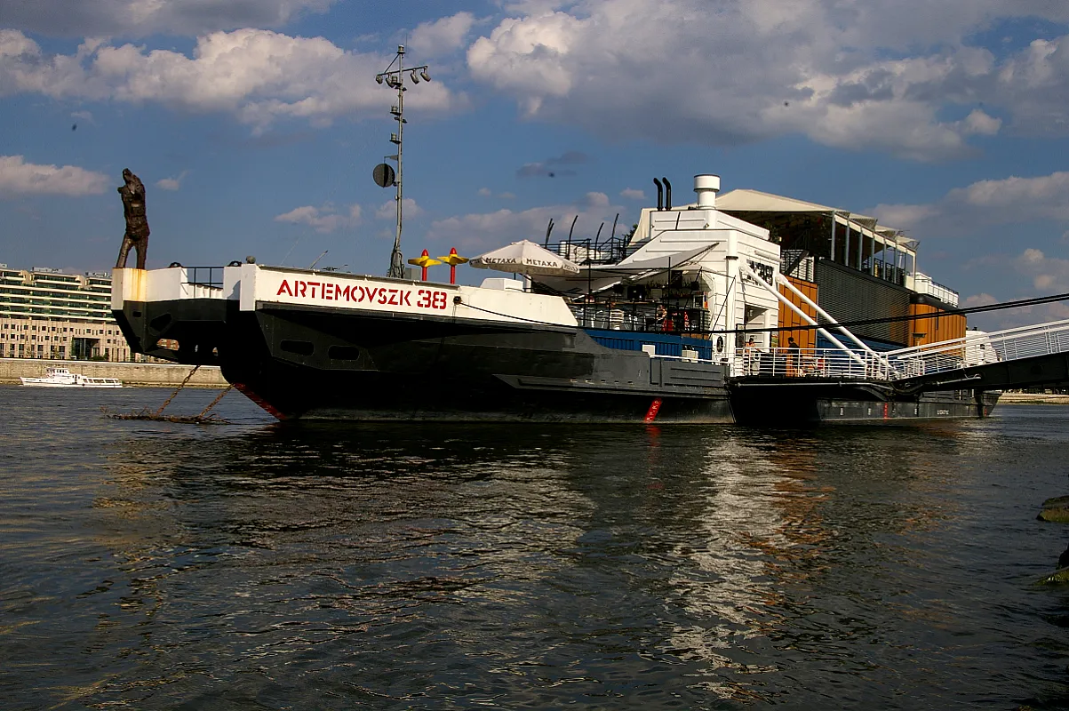 A38 Hajó