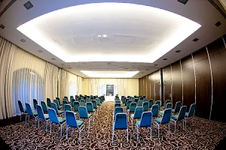 Budapest Airport Hotel Stáció