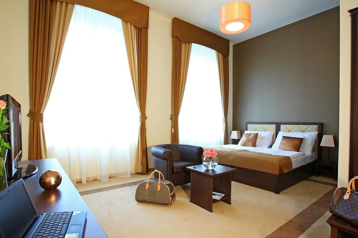Anna Grand Hotel