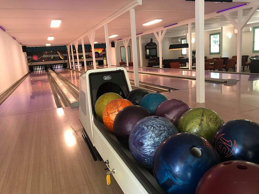 Dráva Hotel Retro Bowling Bár