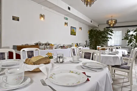 Budai Hotel