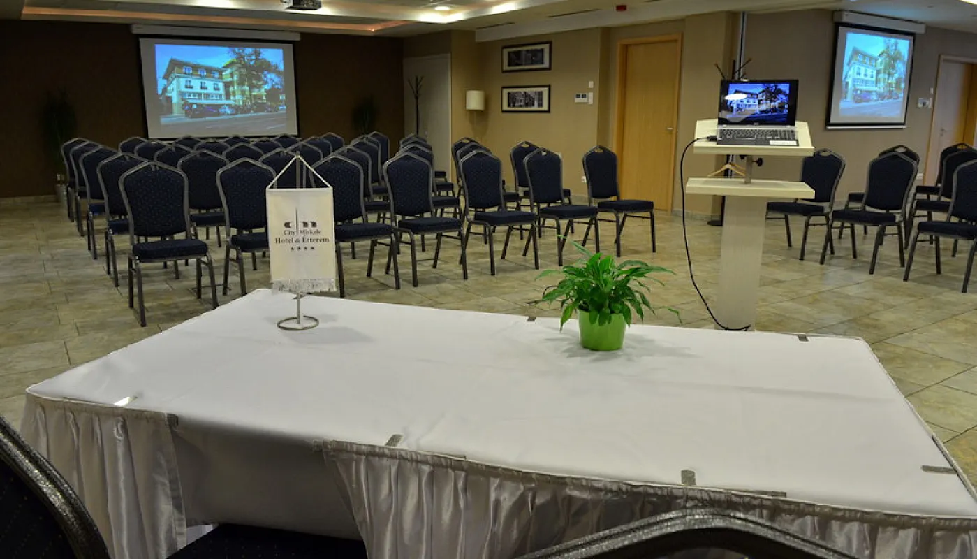 City Hotel Miskolc