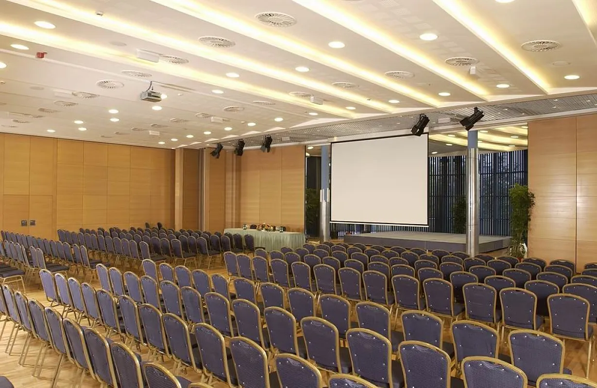 Hotel Eger & Park