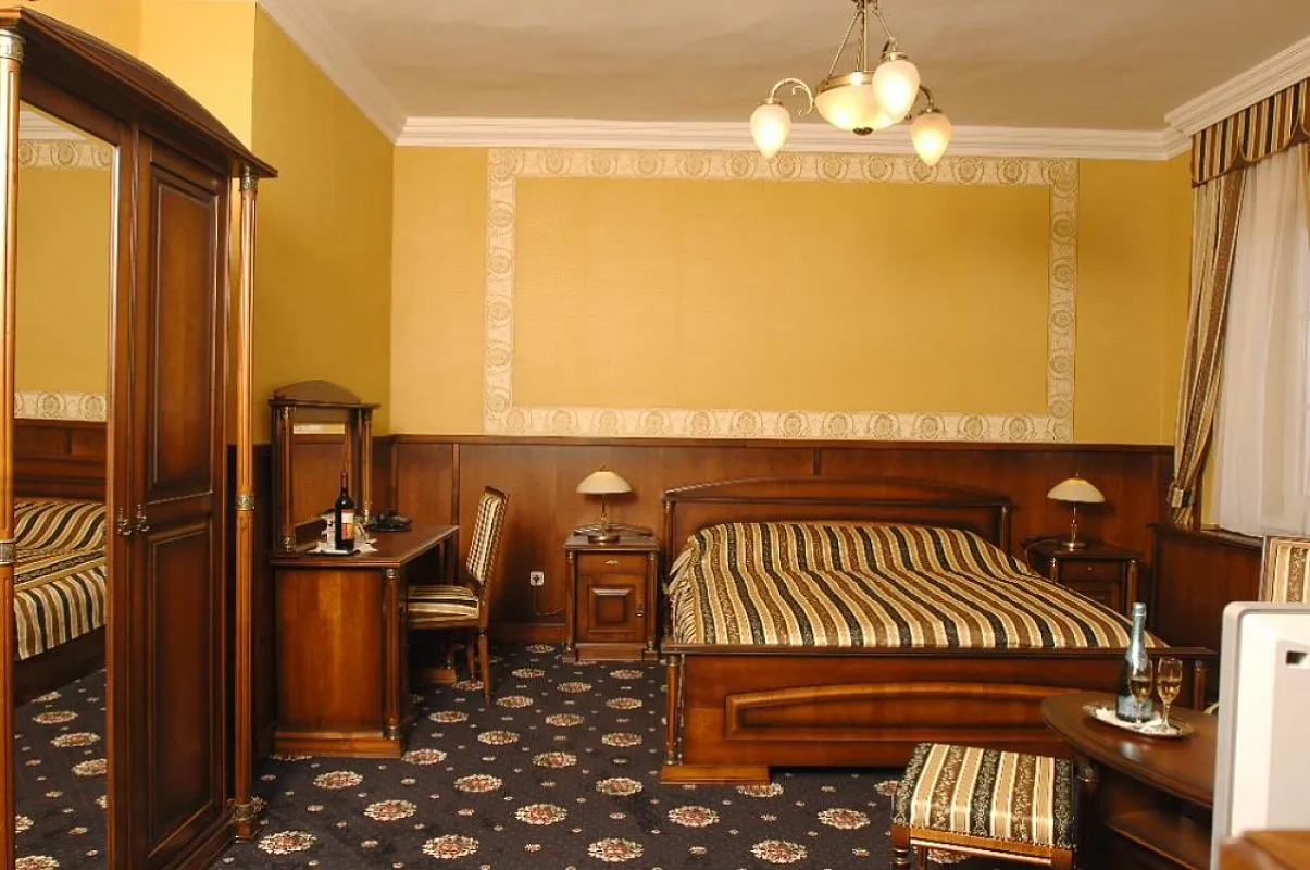 Hotel Eger & Park