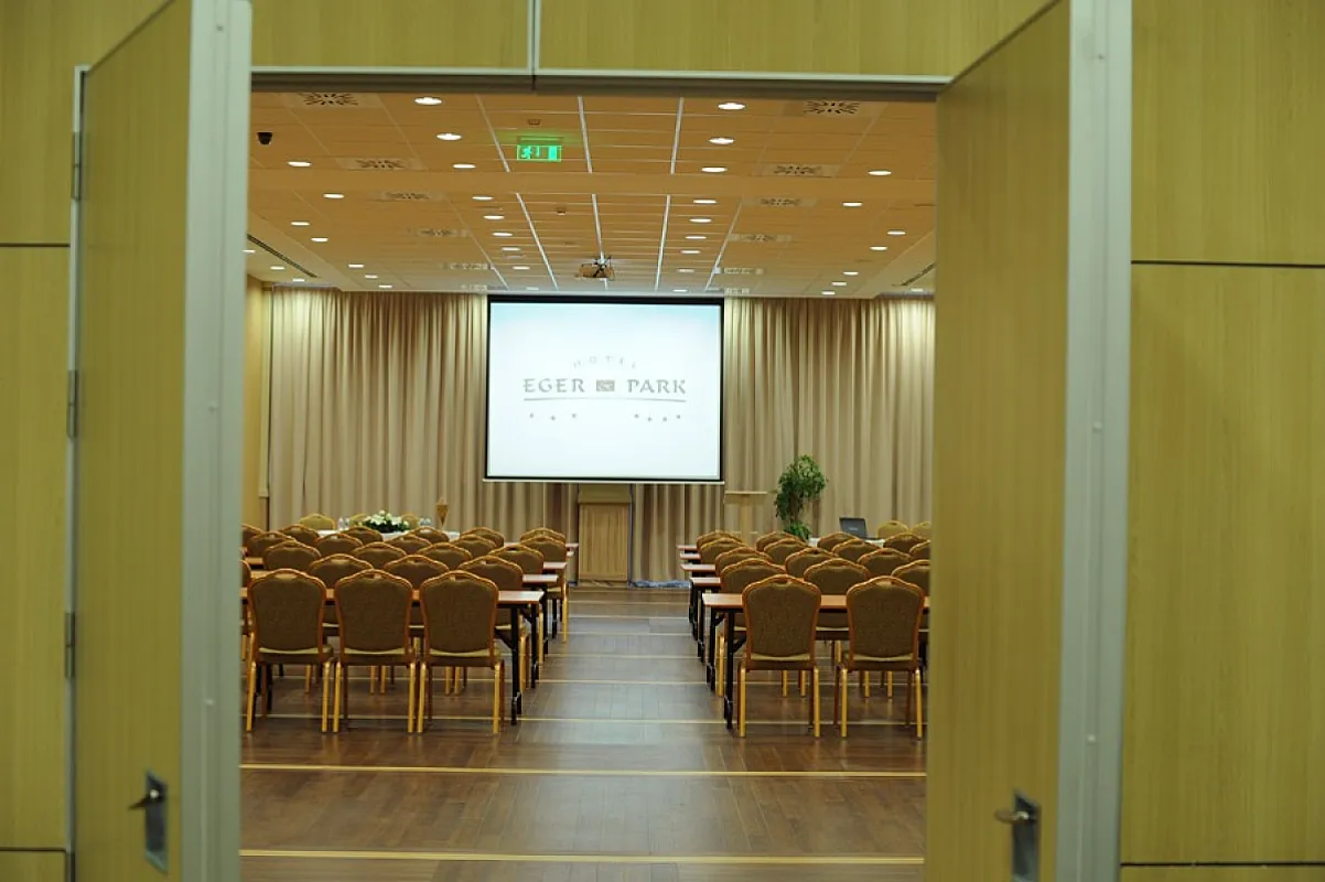 Hotel Eger & Park