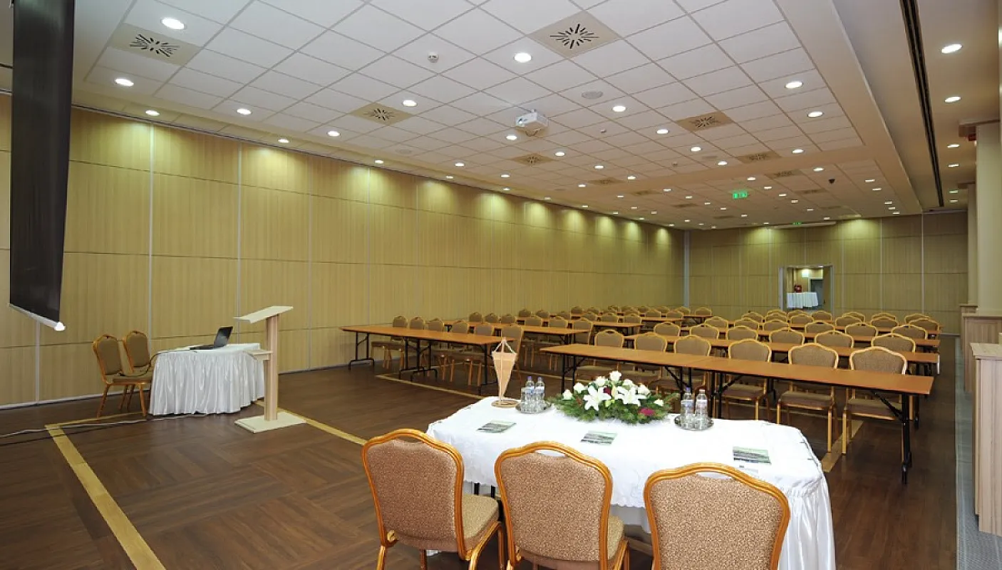 Hotel Eger & Park