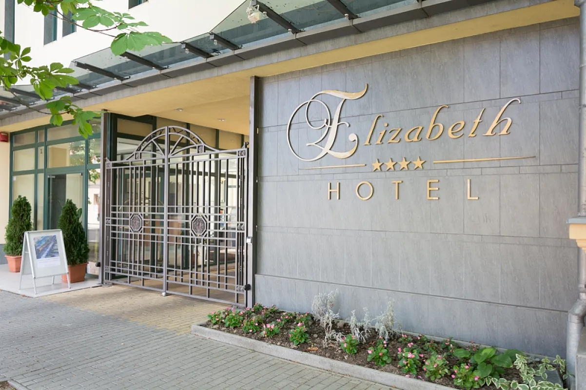 Elizabeth Hotel