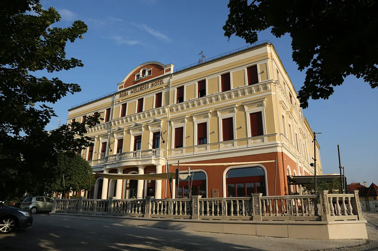 Duna Wellness Hotel