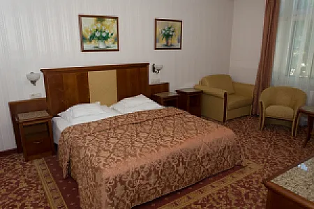 Elizabeth Hotel