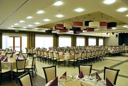 Erdőspuszta Club Hotel