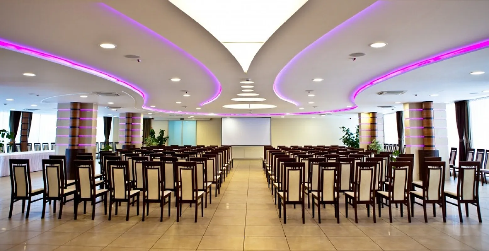 Granada Konferencia Wellness és Sport Hotel