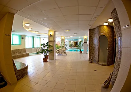 Granada Konferencia Wellness és Sport Hotel