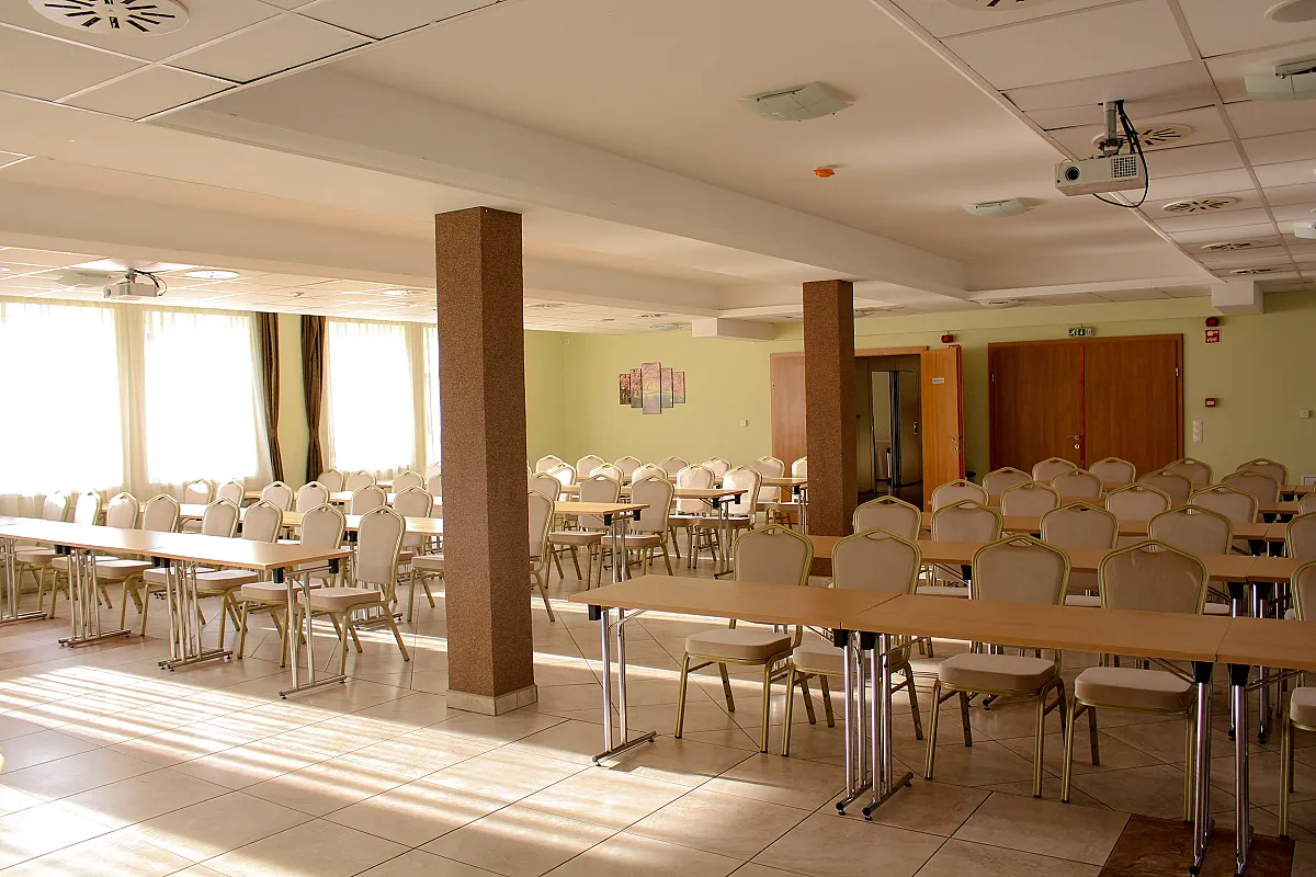 Granada Konferencia Wellness és Sport Hotel