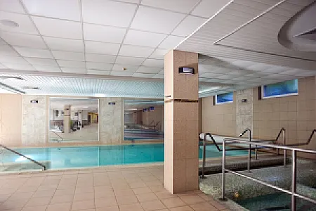 Granada Konferencia Wellness és Sport Hotel