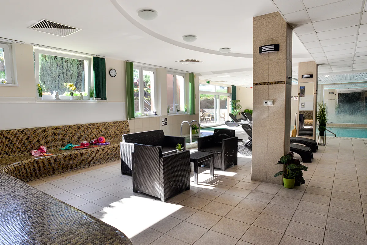 Granada Konferencia Wellness és Sport Hotel
