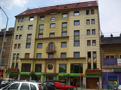 Green Hotel