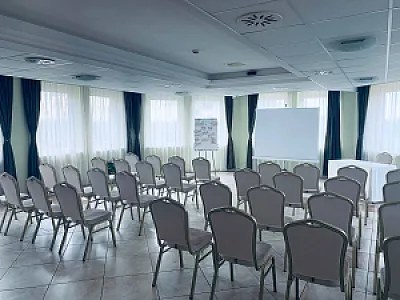 Granada Konferencia Wellness és Sport Hotel