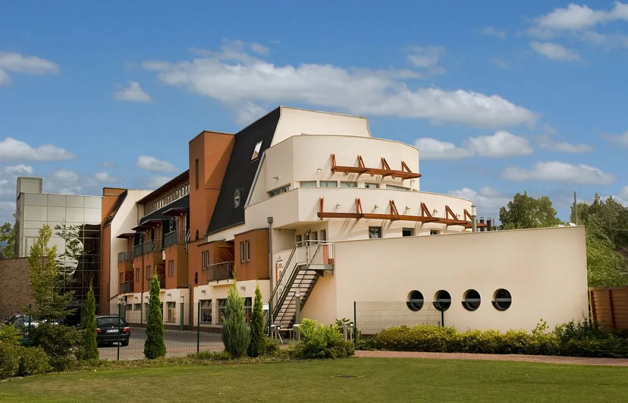 Holiday Beach Budapest Wellness & Conference Hotel