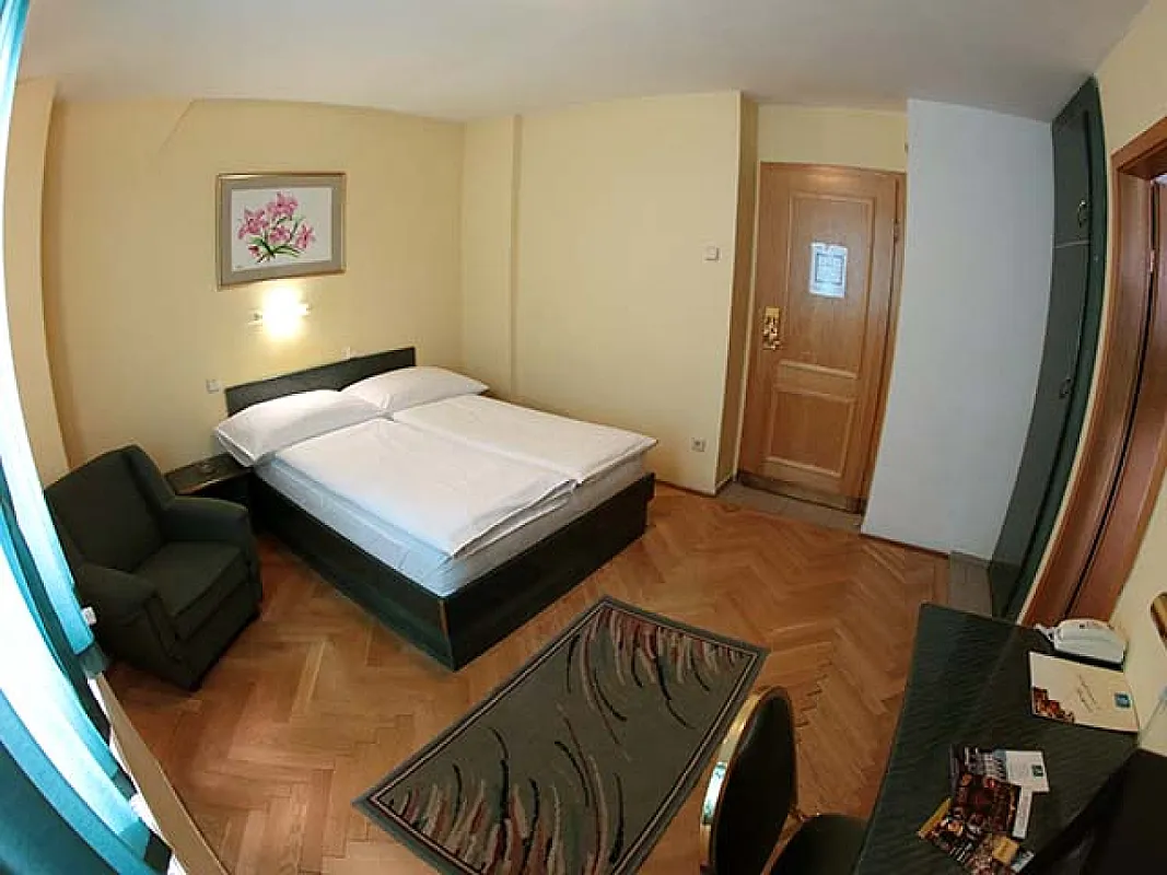 Hotel Bara