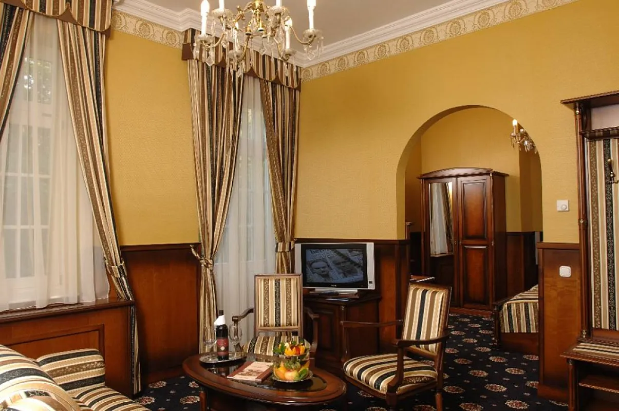 Hotel Eger & Park
