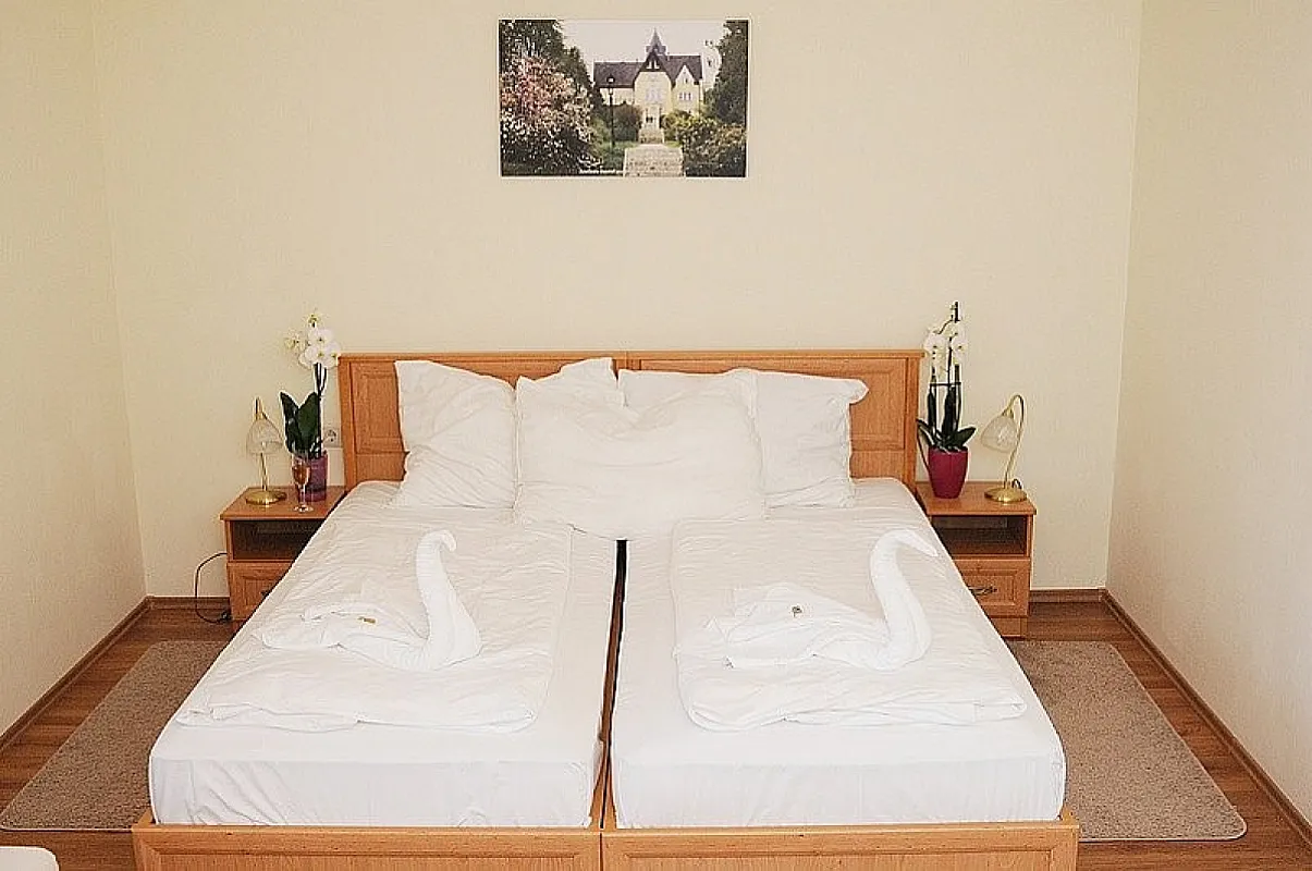 Hotel Halászkert
