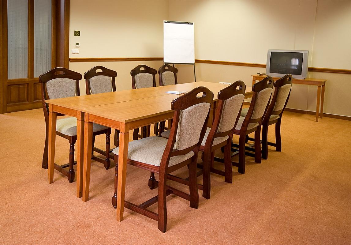 Nádas Emelet Szekcióterem 9-10