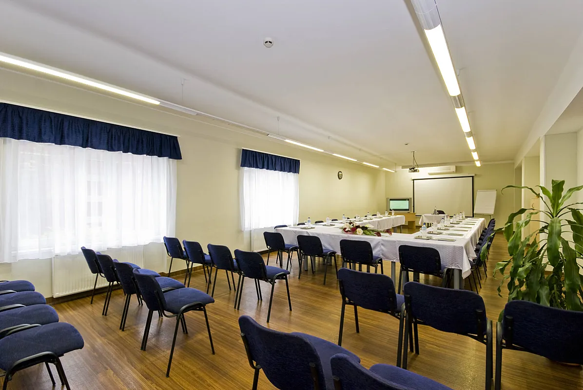 Hotel Kerpely