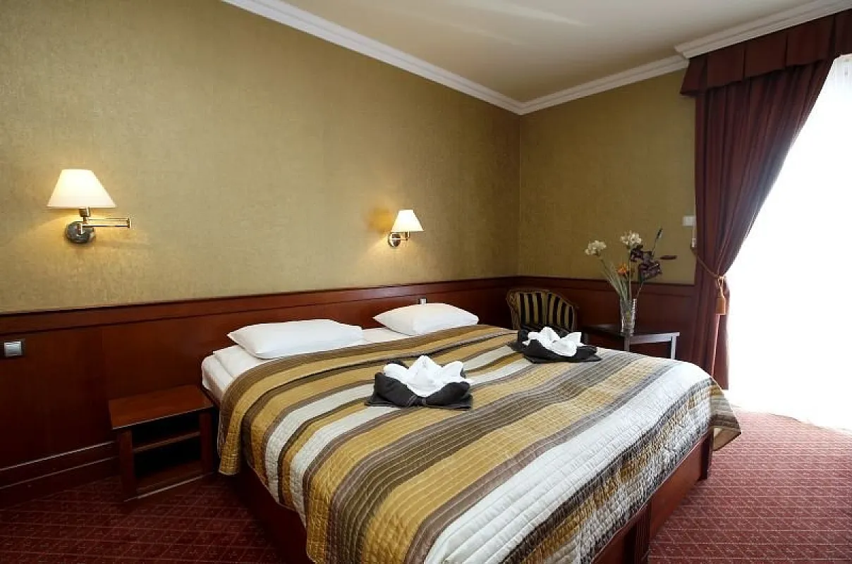 Hotel Ködmön Eger