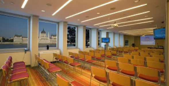Novotel Budapest Danube Hotel