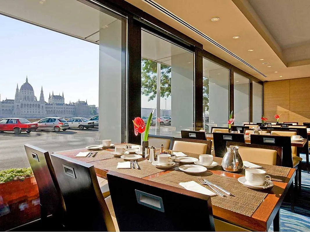 Novotel Budapest Danube Hotel
