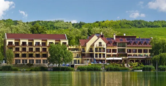 Tó Wellness Hotel