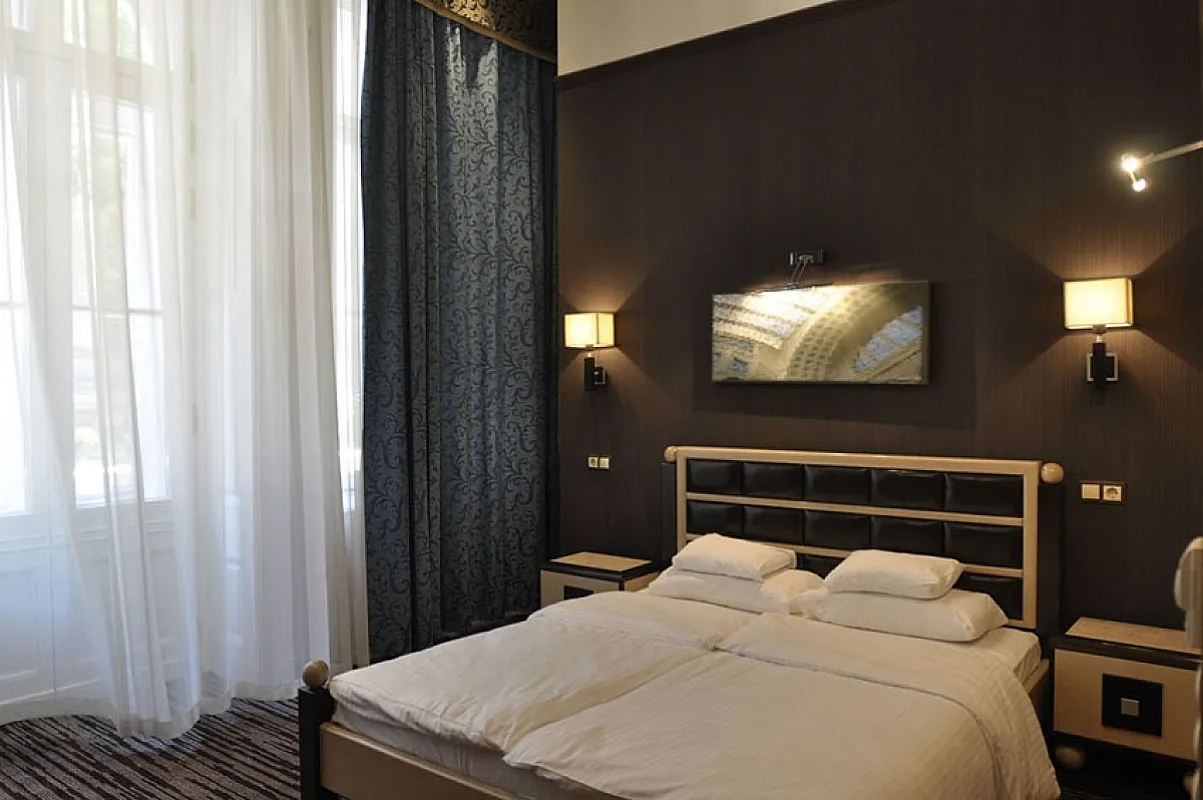 Hotel President