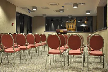 Hotel President
