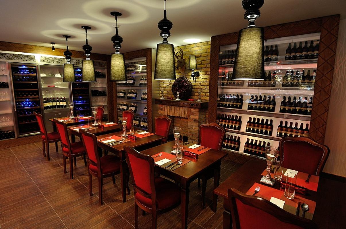 Hotel Cascade Resort & Spa