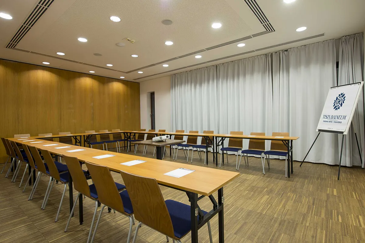 Tisza Balneum Hotel
