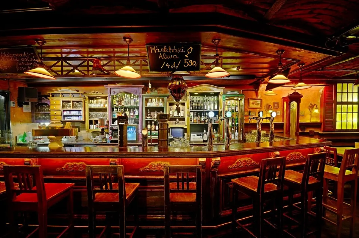The Cactus Juice Gastro Pub