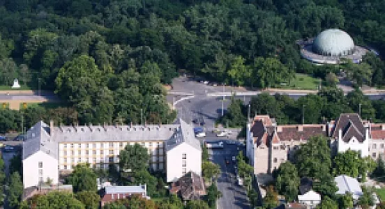 Hunguest Hotel Platánus