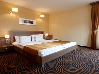 Sándor Hotel