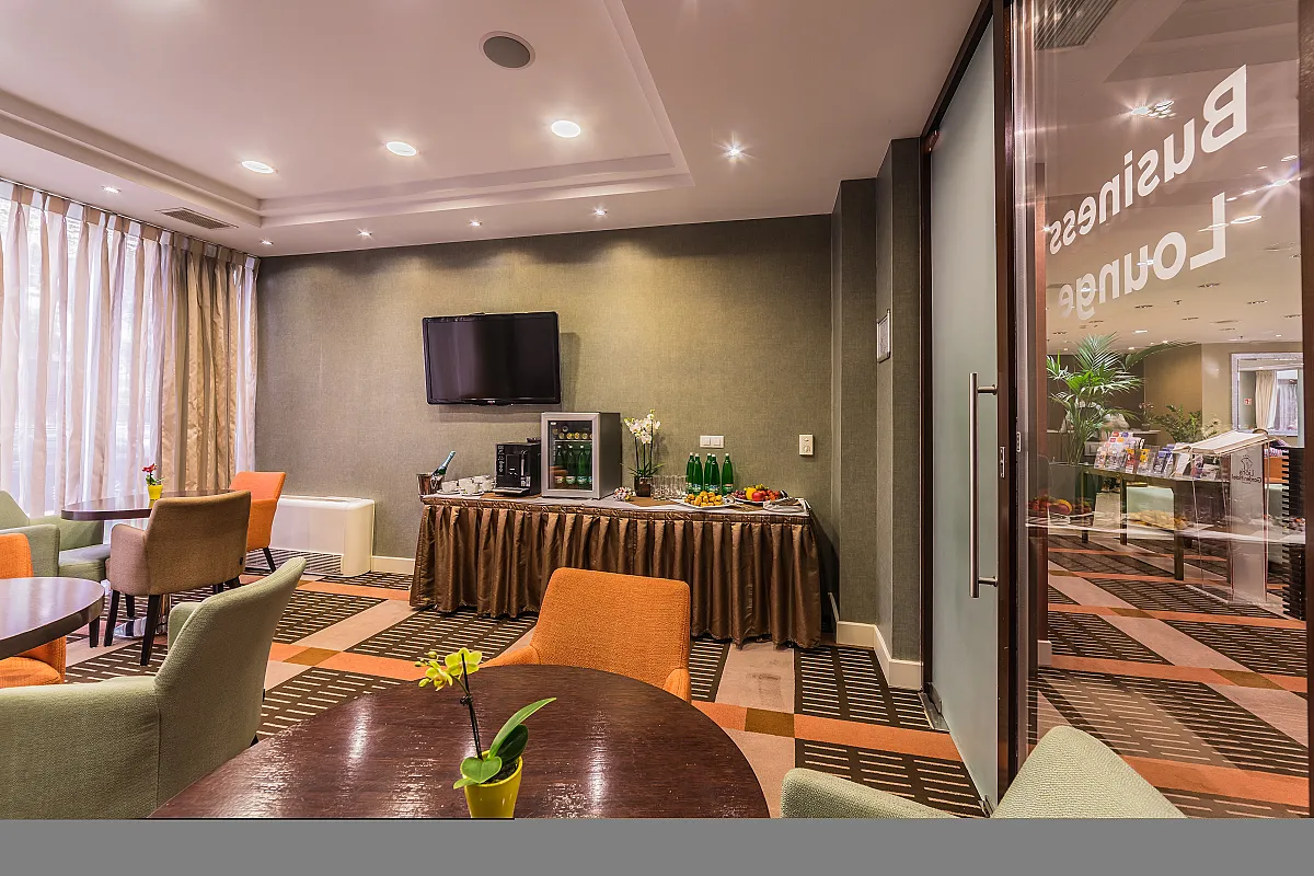Lion's Garden Hotel