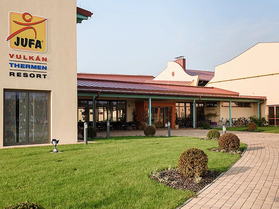 Vulkán Wellness Hotel & Camping