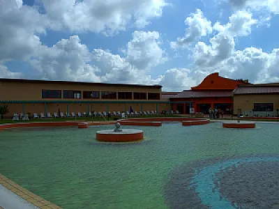 Vulkán Wellness Hotel & Camping