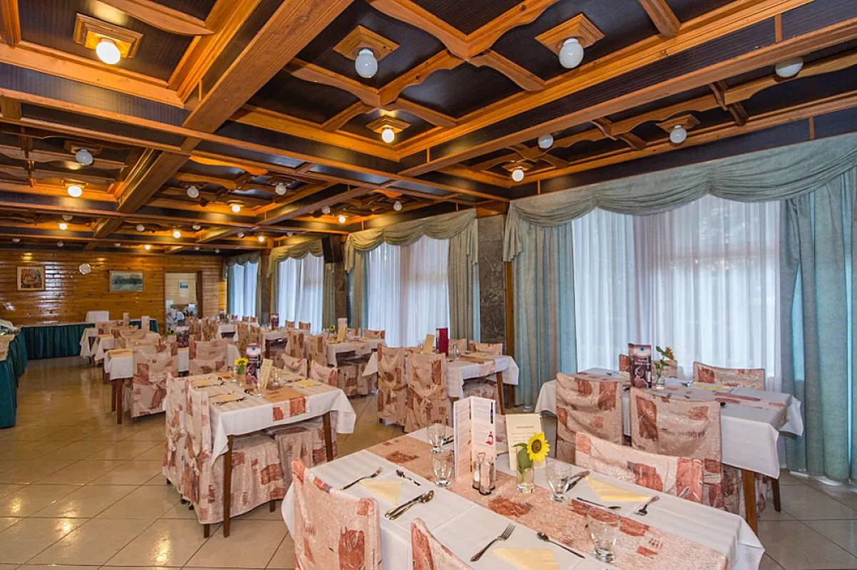 Majerik Hotel