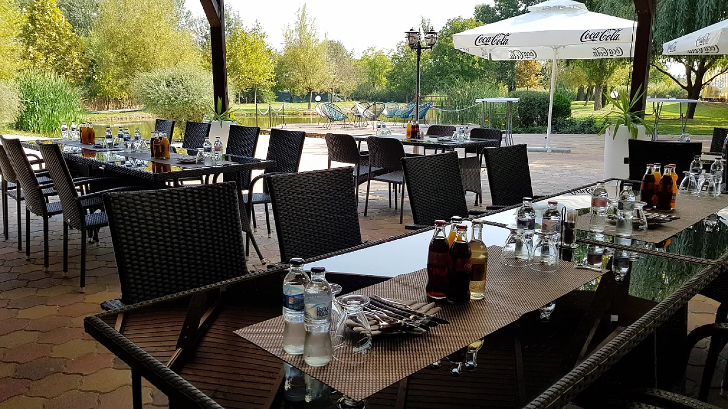 Session Hotel
