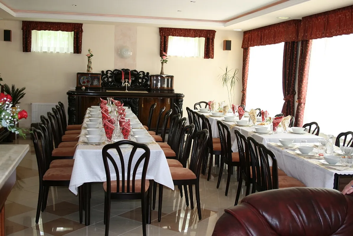 Le Rose Hotel