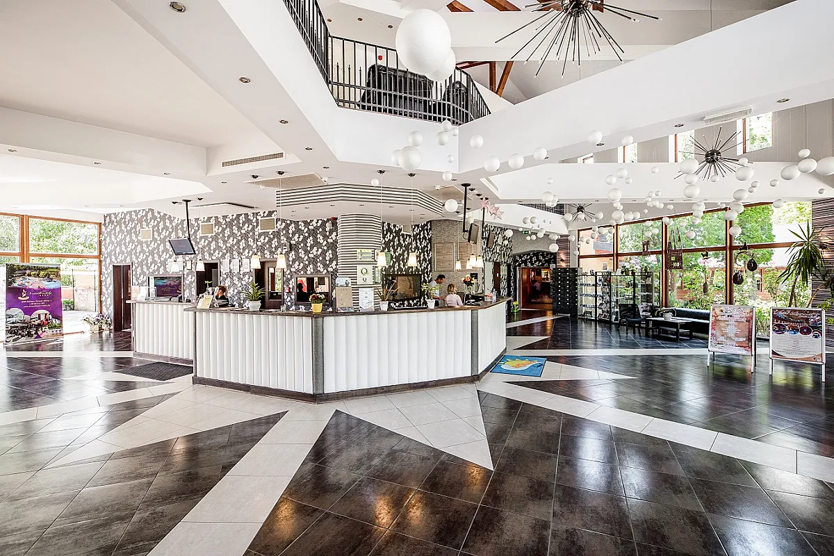Session Hotel