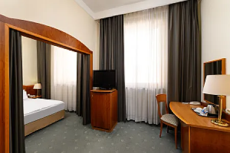 Hotel Hungaria City Center
