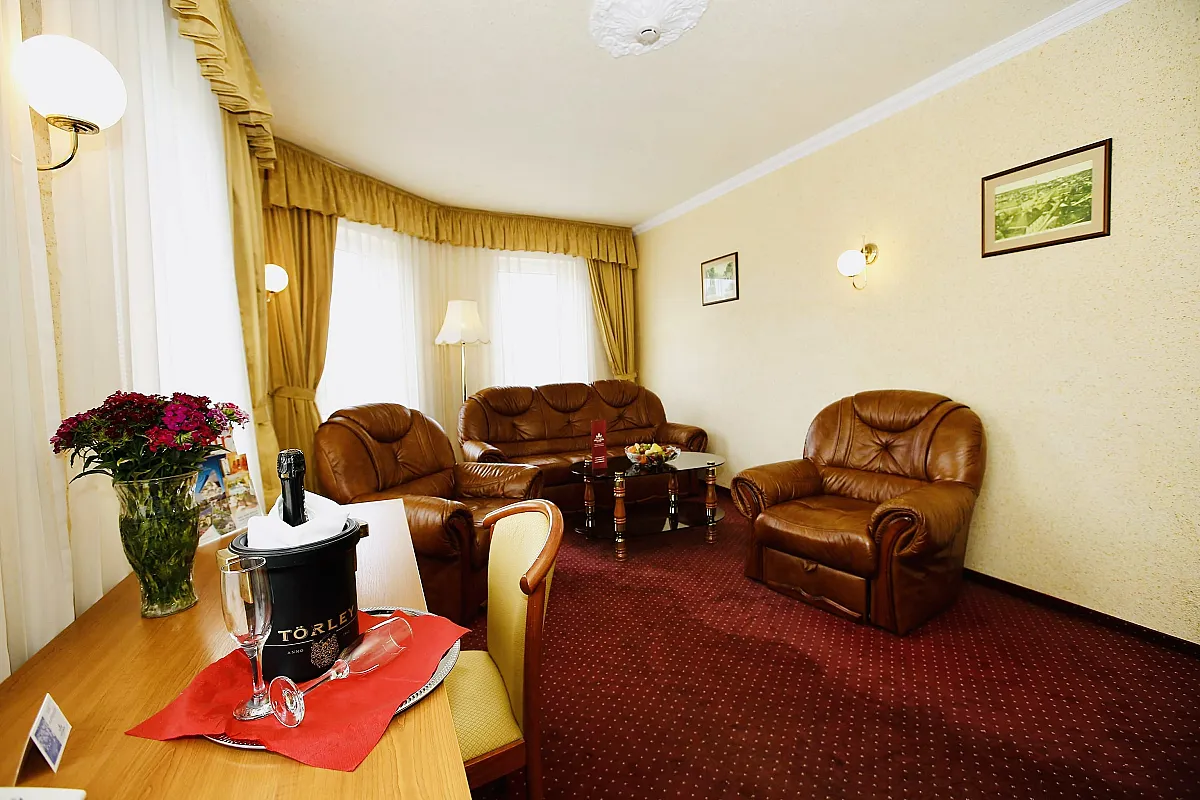 Hotel Korona Eger