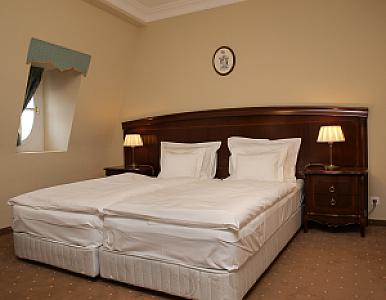 La Contessa Kastélyhotel és Rendezvényközpont