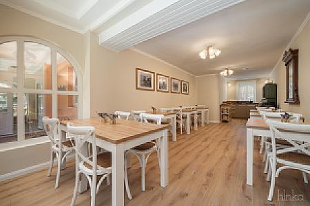 külön terem Délceg Réce Balatonkenese